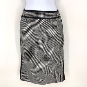WHBM Houndstooth Pencil Skirt